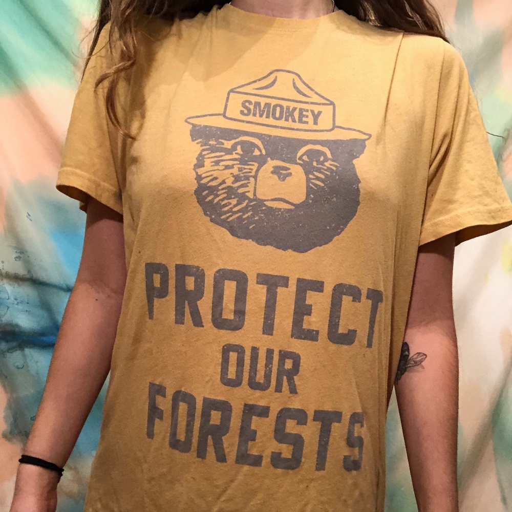 Unisex Smokey The Bear T-shirt